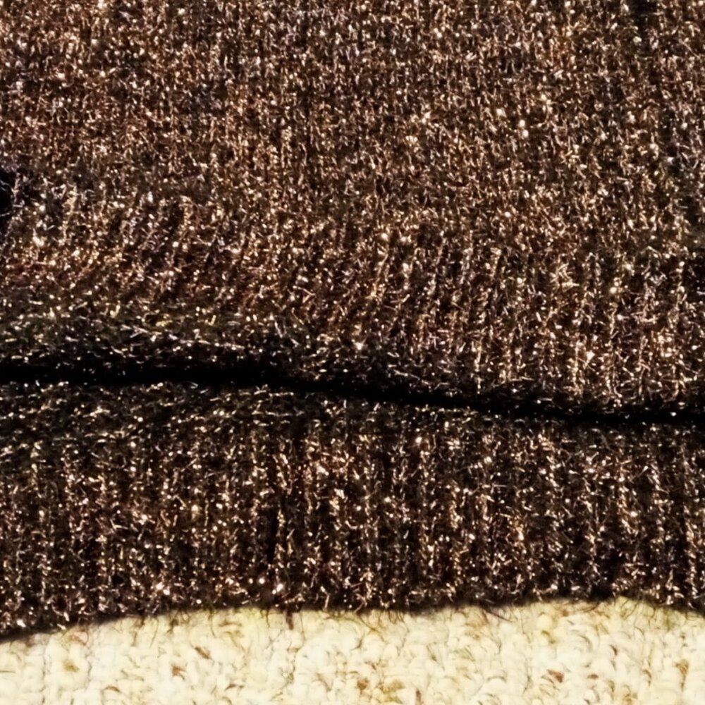 SALE***Nice Jennifer Lopez Sweater Women's Sz L Metallic Gold Copper Black Cozy - Picture 7 of 12